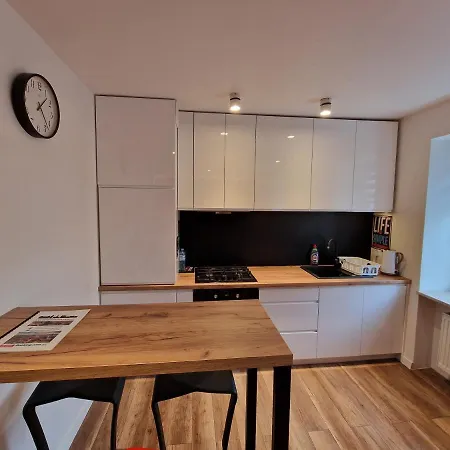 Max Parter, Free Parking Apartamento Lublin